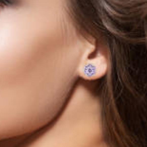 💜Swarovski Violet Crystal Earrings💜 - Picture 11 of 14